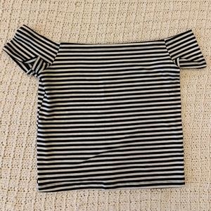 Off the Shoulder Crop Top